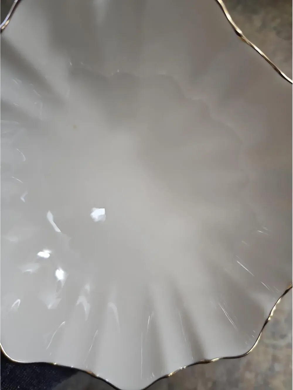 Lenox - Picture 8 of 8